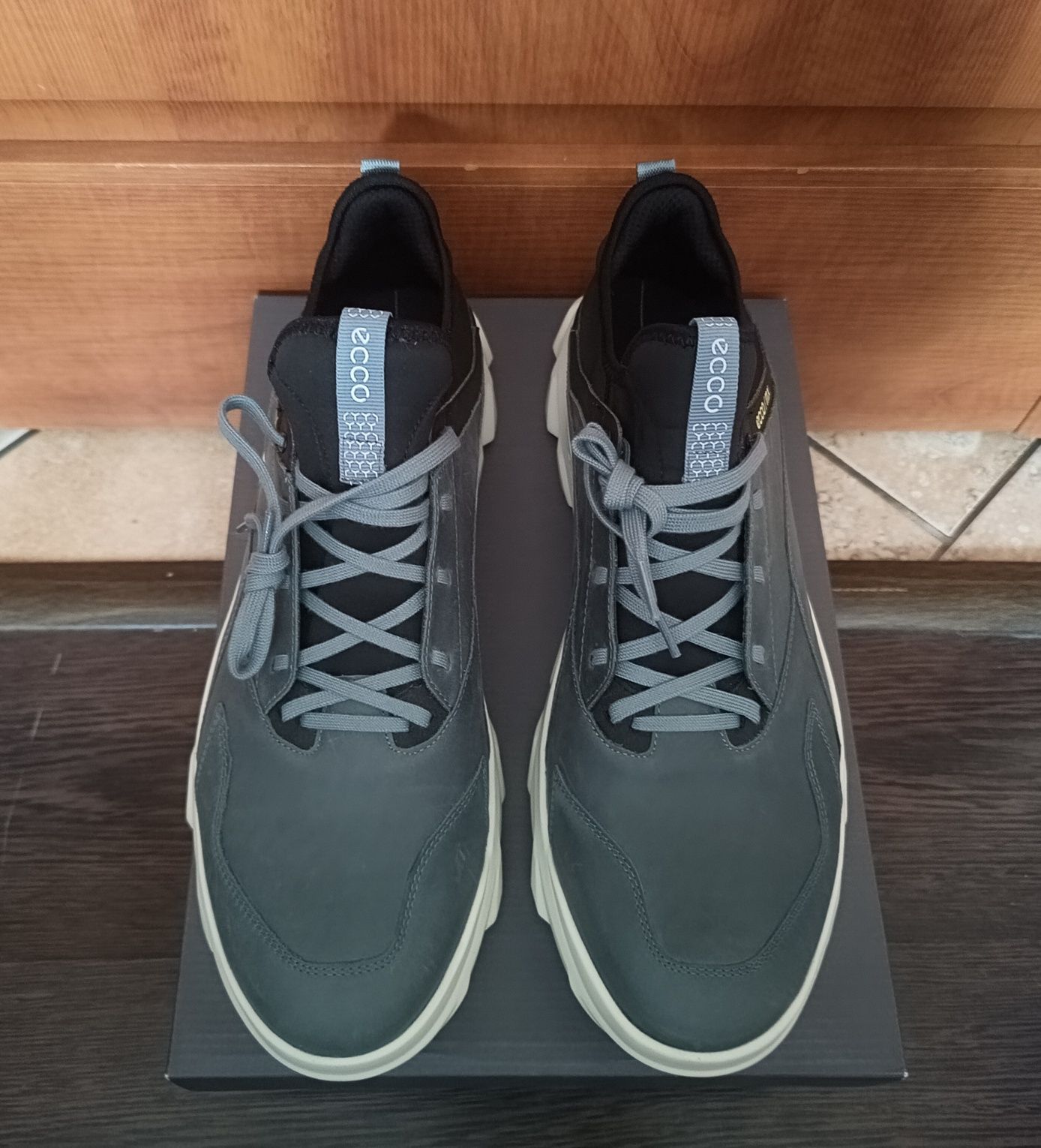 Buty Ecco 47 nowe