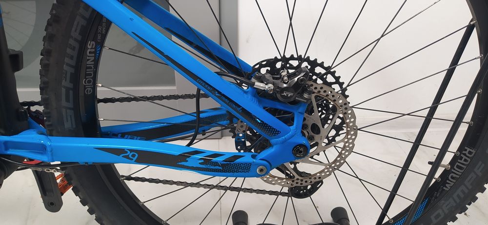 Cube Stereo Karbon nie Scott  Trek wysyłka