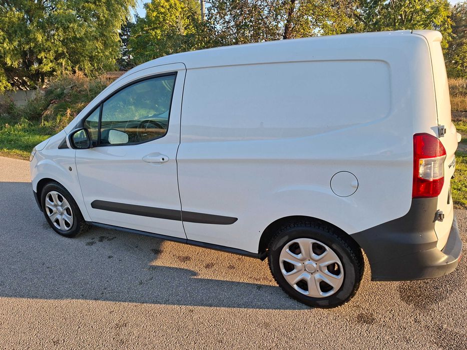 Sprzedam Ford Transit Courier benzyna 1.0 Ecoboost 2017