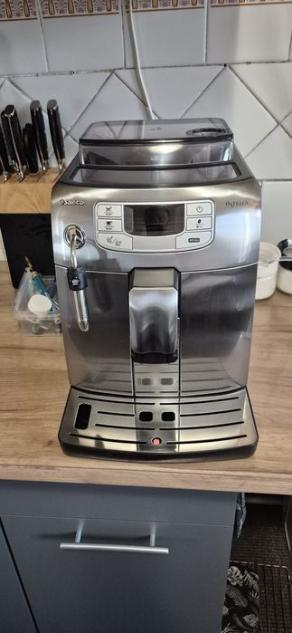 Saeco intelia кофемашина