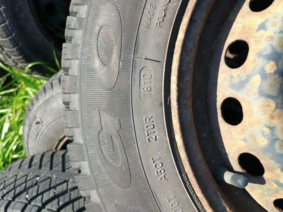 Volkswagen golf 3 Koła felgi stalowe 4x108   175/65/14 opony zimowe