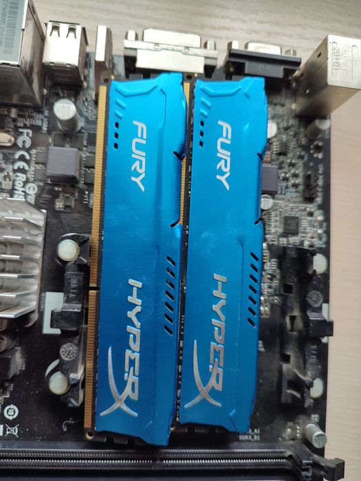 Мат. плата, процесор, озу, Fx 8300, Asrock 760GM, DDR3 hyperx 2x8 1600