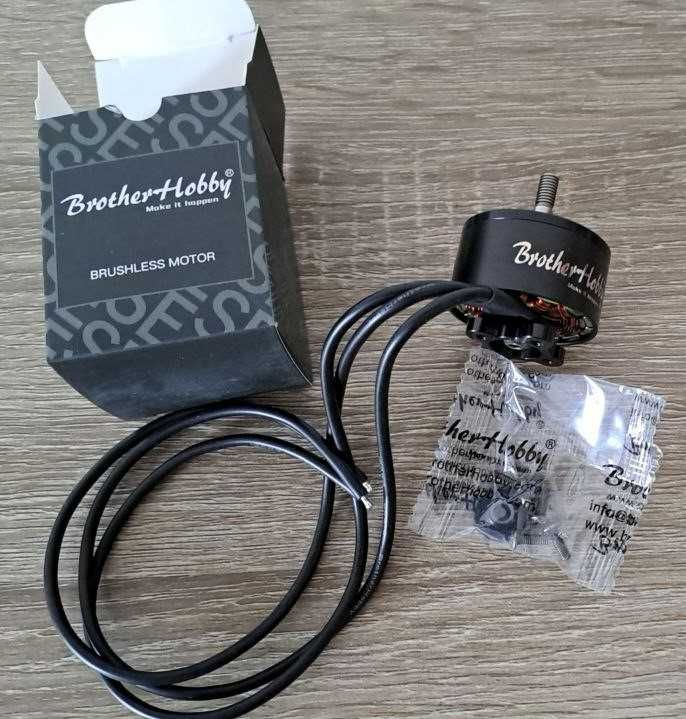 Комплект моторів BrotherHobby (SE) 3115 900KV для FPV дронів