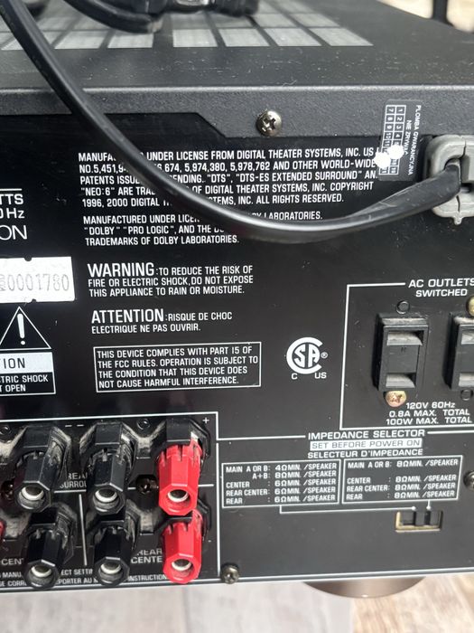 Amplituner YAMAHA RX-V640      z USA