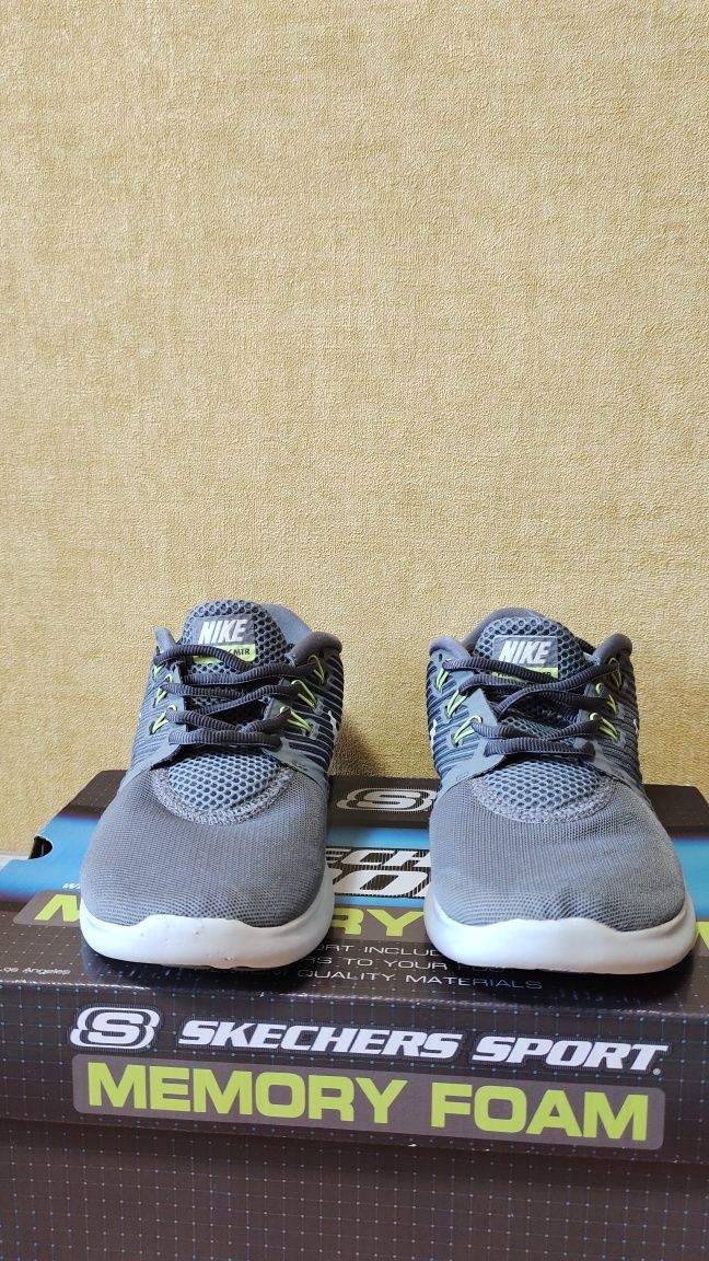 Кроссовки женские Nike