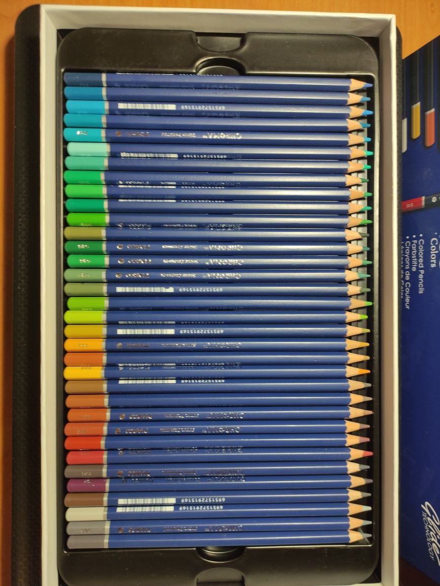 Олівці кольорові фірми Marco