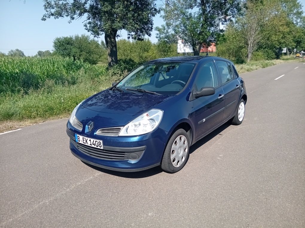Renault Clio 1.2 Benz,  niski przebieg