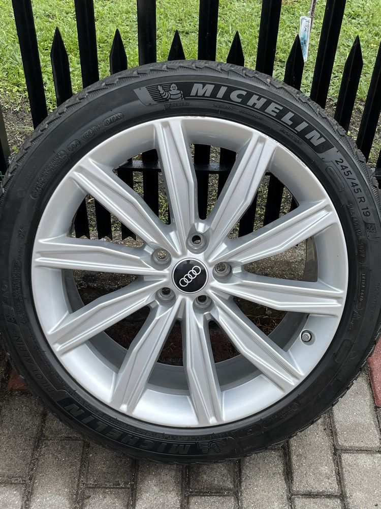 Oryginalne Koła R19 5x112 Audi A6 C8 C7 Q5 A4 Opony 245/45/19