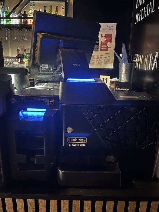 Máquina de Pagamemto Cashlogy