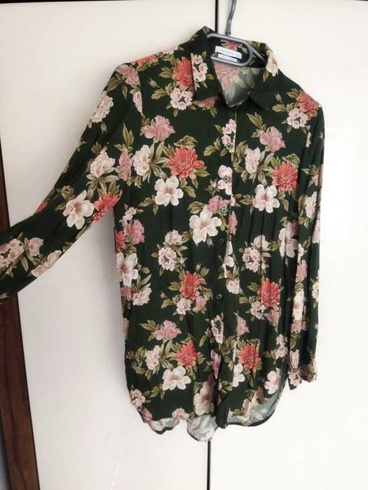 Koszula bluzka damska Reserved w kwiaty. Piękna zieleń. Rozmiar 38