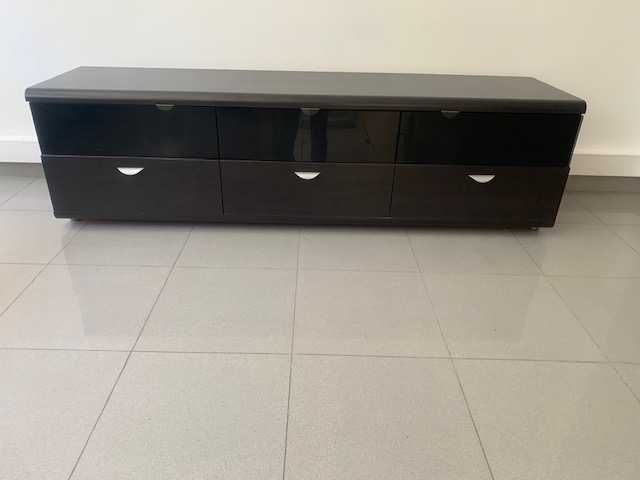 Móvel de TV Sala, EXCELENTE qualidade e praticamente "Novo"
