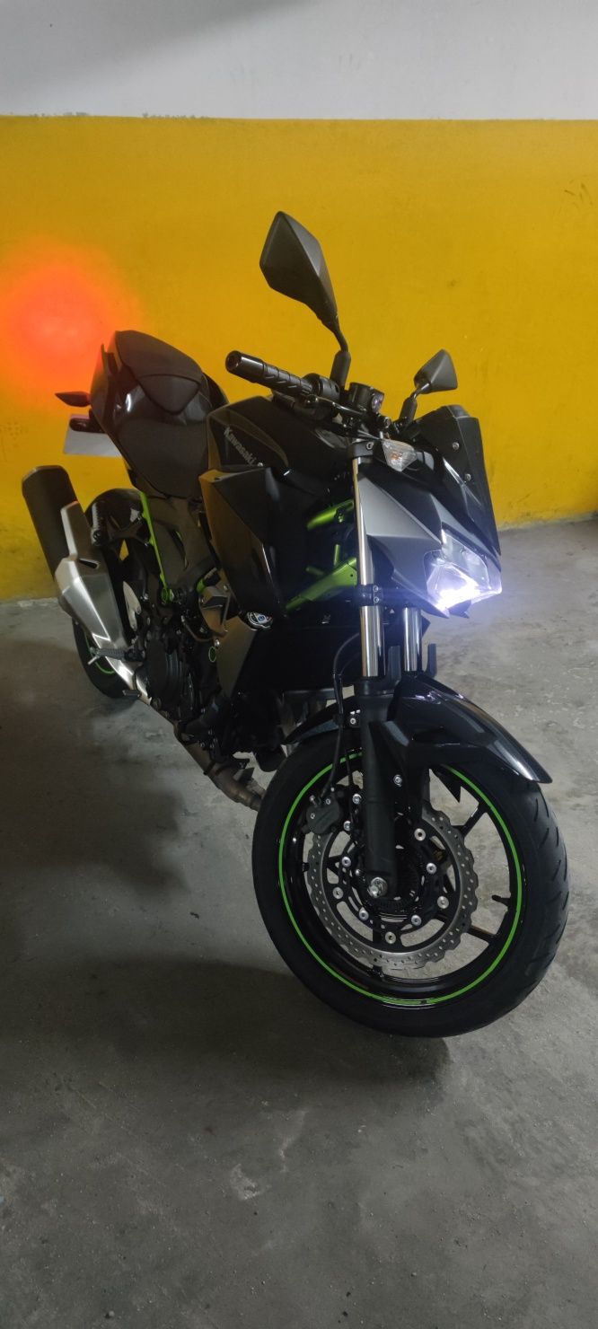 Kawasaki Z400 - preço fixo