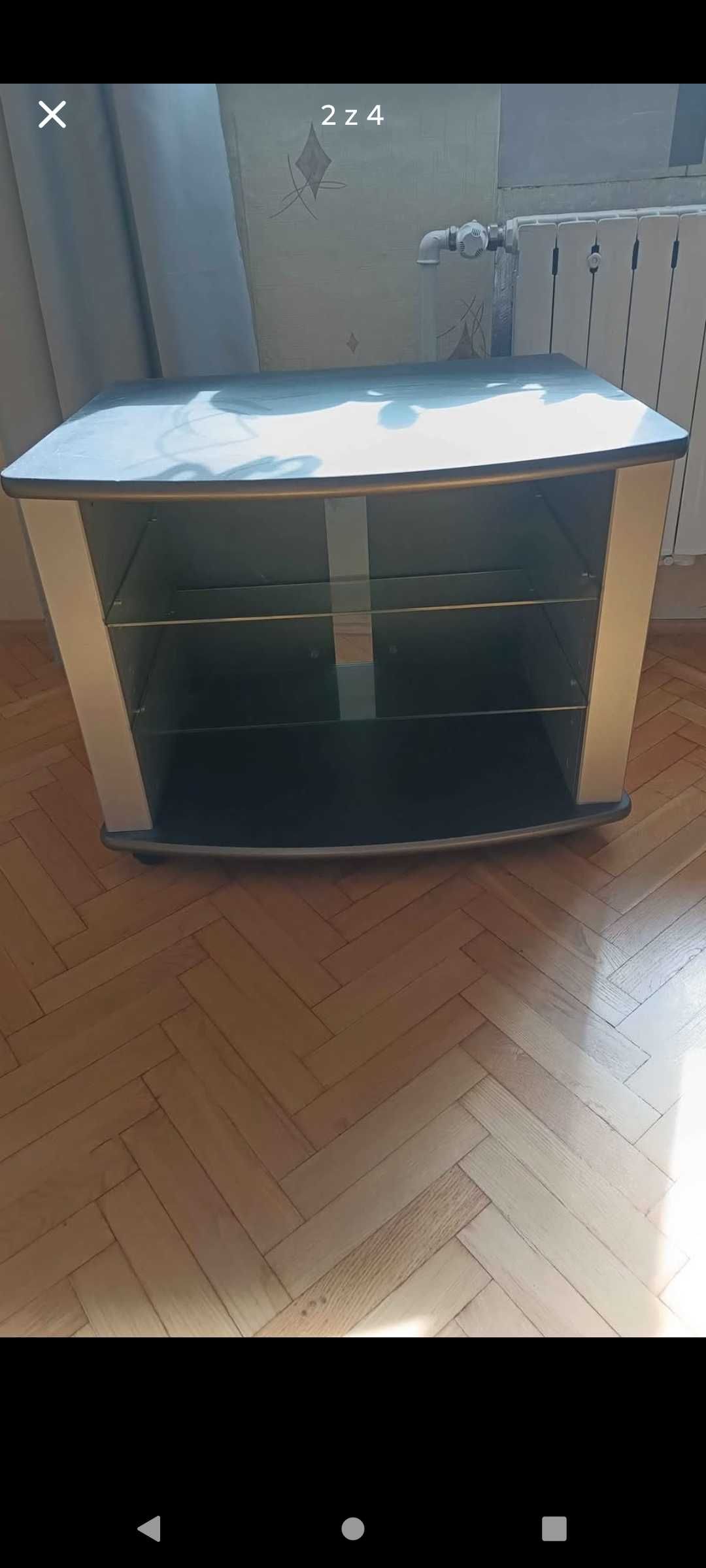 Stolik pod telewizor