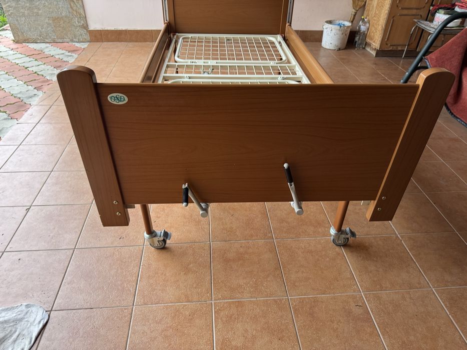 Продам Медичне ліжко