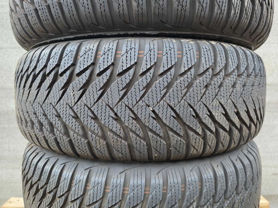 [Z404] 4x R16 205/60 Goodyear 205/60/16 j.NOWE! 23r Opony zimowe 8mm