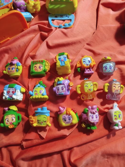 фігурки моджи попс