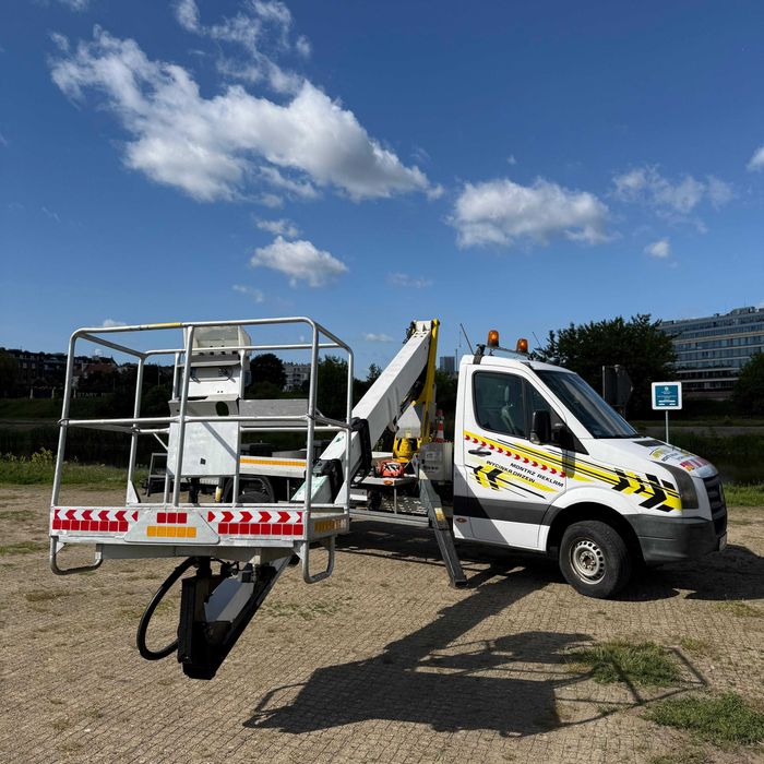 Zwyżka + Operator 20 metrów - Podnośnik Koszowy Wynajem Poznań