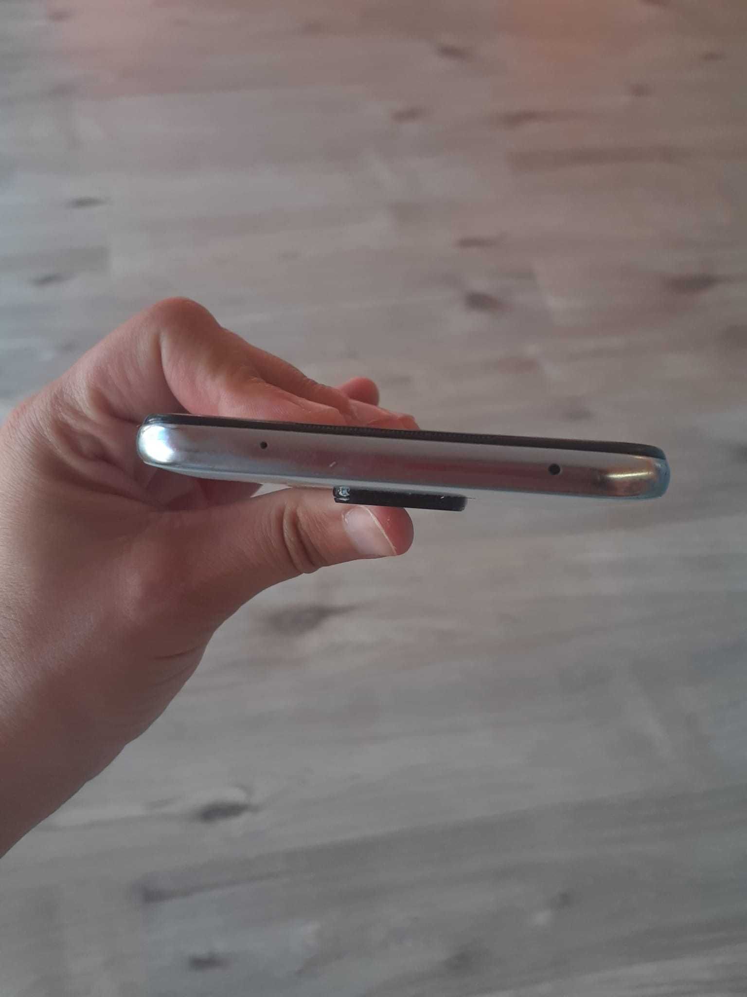 // Xiaomi Redmi Note 9S 64GB / 4GB + 1GB