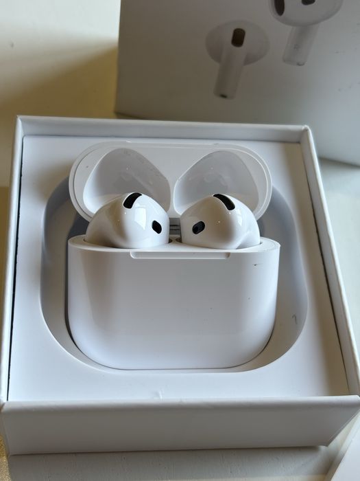 AirPods 4 (Active Noise cancellation)