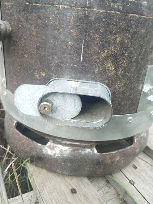 Fogão / Salamandra / stove artesanal, feito de uma botija de gás.