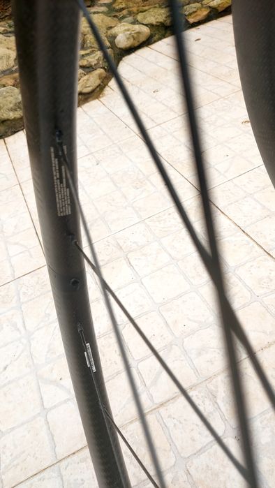 Rodas Mavic Cosmic Disco carbono