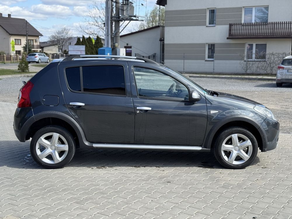 Dacia Stepway Sandero z Niemiec/ Nawigacja