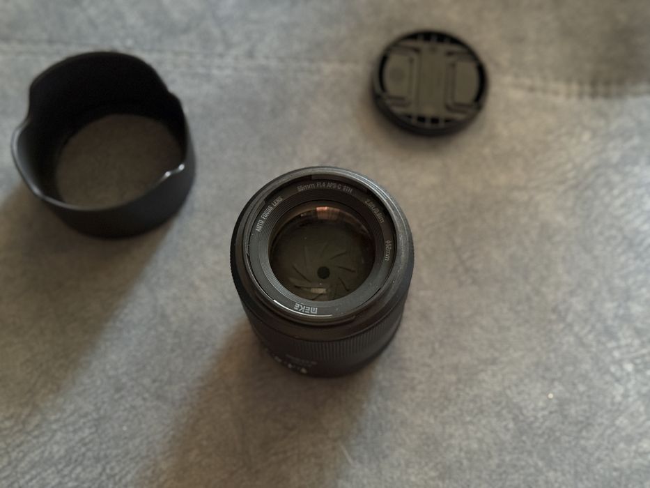 Об'єктив MEIKE AF 55mm F1.4 NEO APS-C (для Sony E-Mount)
