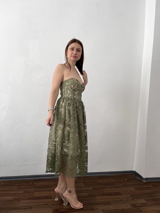 Продам плаття на випуск розмвр S