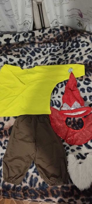 Дитячий новорічний костюм гноміка