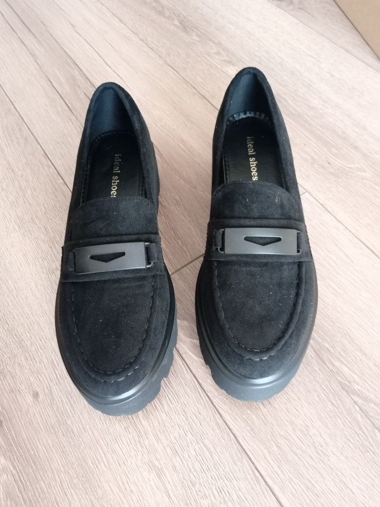 Buty damskie zamszowe rozmiar 38