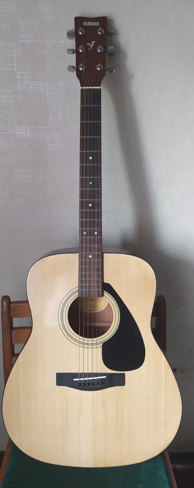 Акустична гітара Yamaha F 310