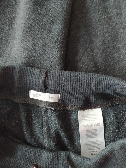 Spodnie dresowe dziewczęce r.140 dresy