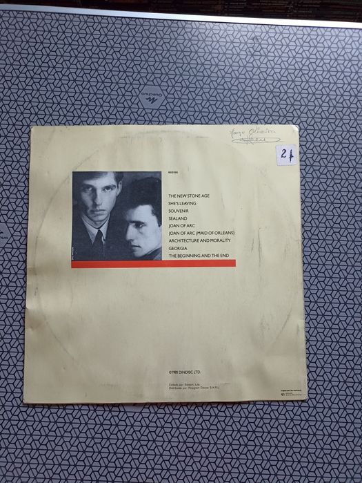 Orchestral manoevres in the dark