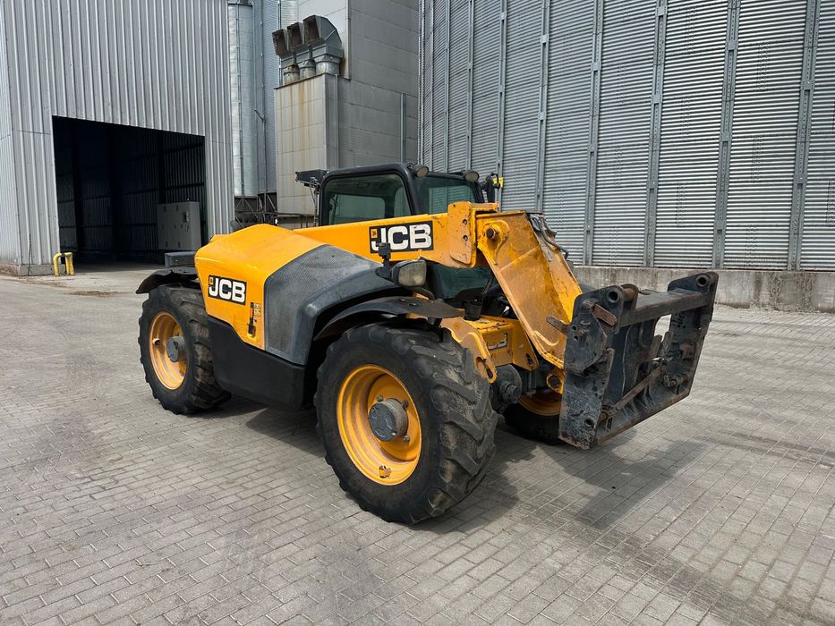 JCB 527-58 Agri  JCB 527-58 Agri 2019 rok, pierwszy właściciel!