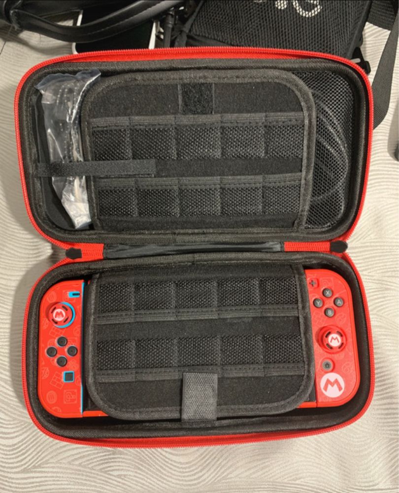Bundle Nintendo Switch Oled + Jogos + Acessorios