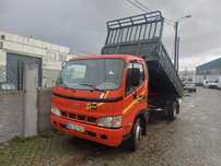 Toyota Dyna L Cl 35.34  Ano 2006