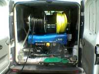 Viatura equipada com motor de desobstrução de coletores
