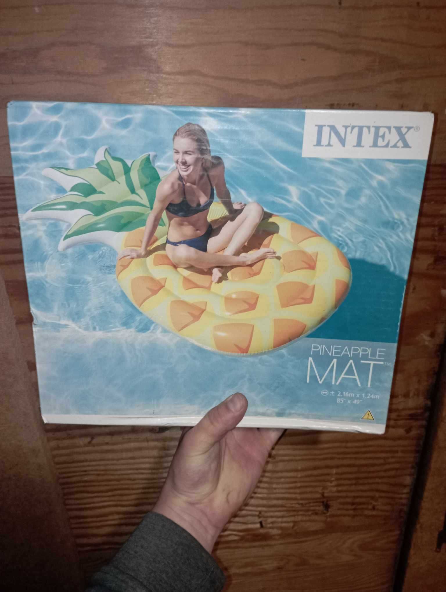 MATERAC ANANAS INTEX nowy pewny materac do pływania