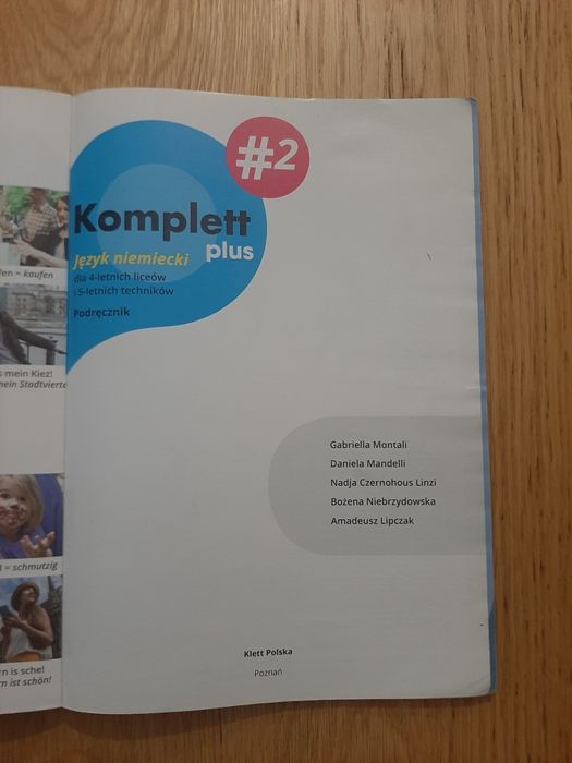 Podręcznik do języka niemieckiego klasa II technikum i liceum.