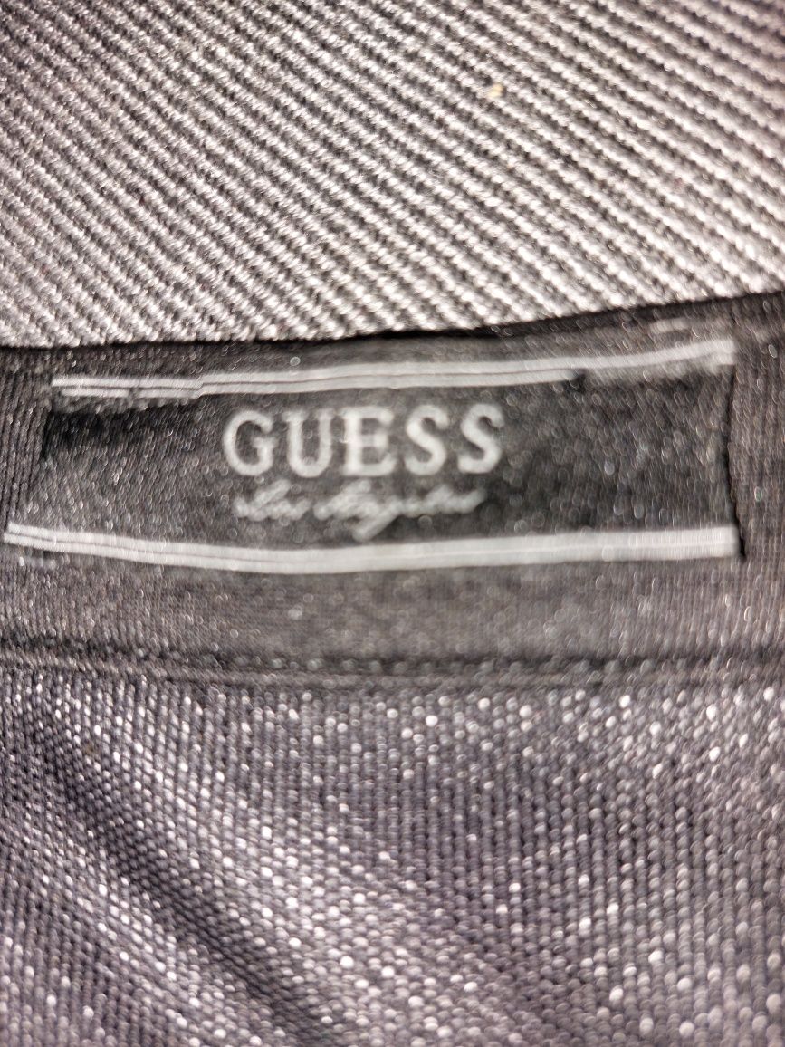 Śliczna sukienka Guess S