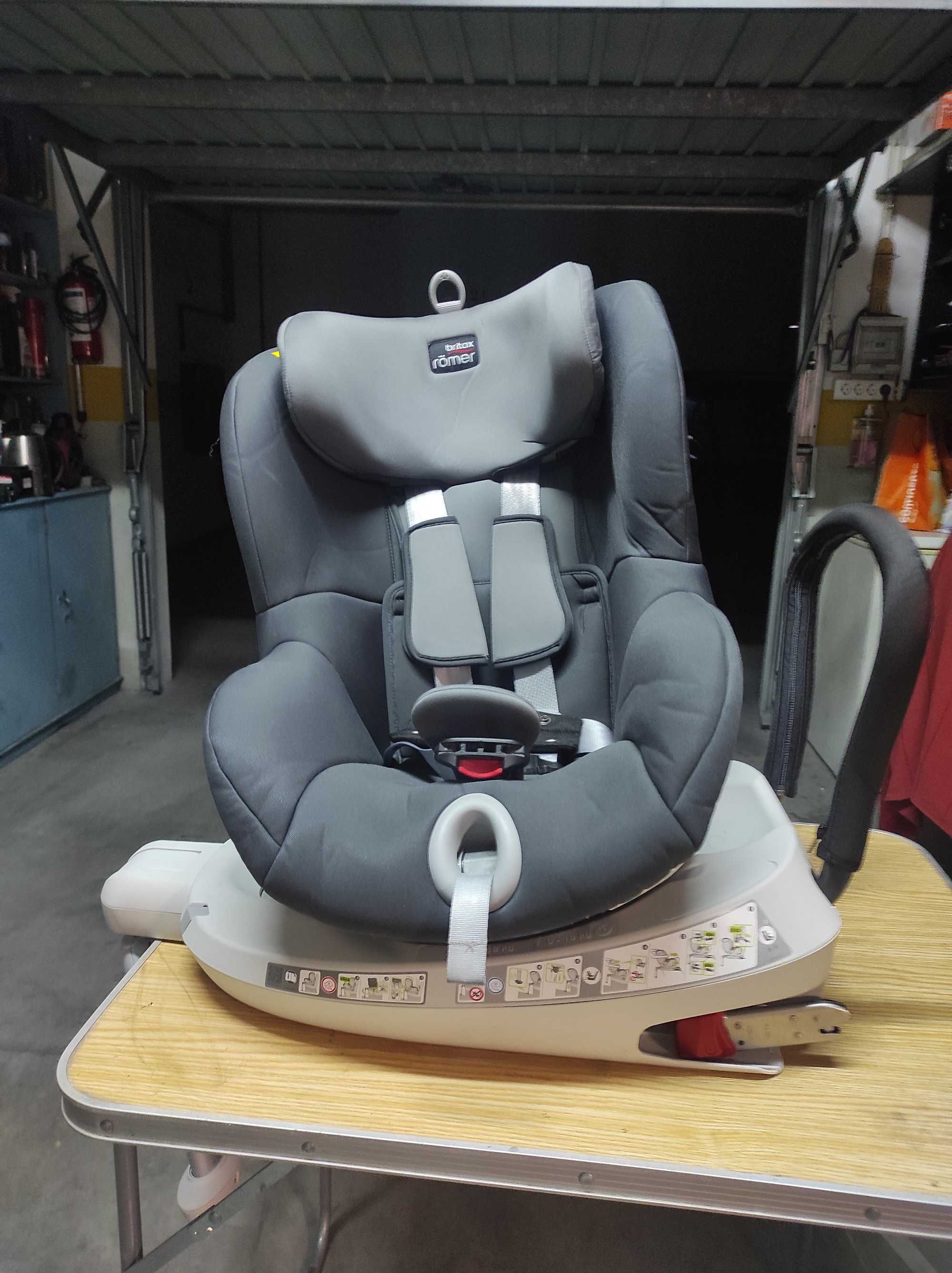 Cadeira rotativa britax