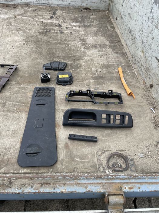 Декор дерево шкода Суперб 1 Skoda Superb1 елементи декору салона