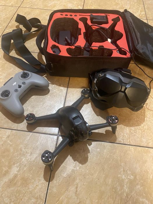 Продаю dji fpv з googles v2