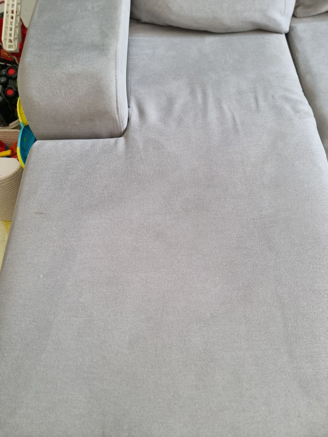 Sofa cinzento chaise long