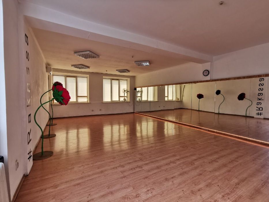 Залы в АРЕНДУ для танцев, йоги, фитнеса В ЦЕНТРЕ! Есть ВЕЧЕРНЕЕ время!