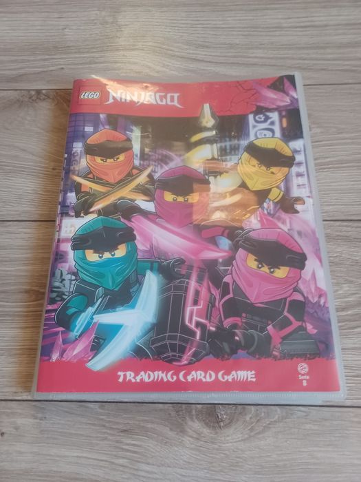 Album lego ninjago seria 8 crystalized