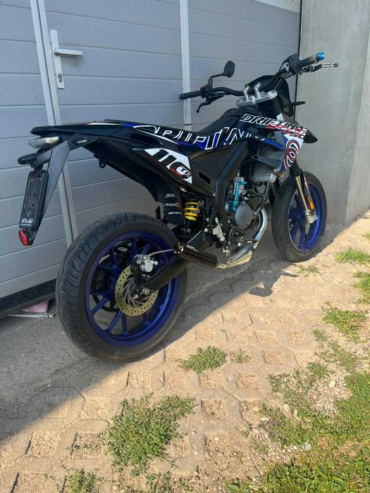 Gilera SMT 50 Derbi  Drifting Supermoto