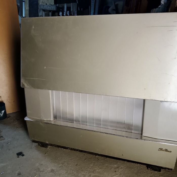 Kominek gazowy z płaszczem wodnym