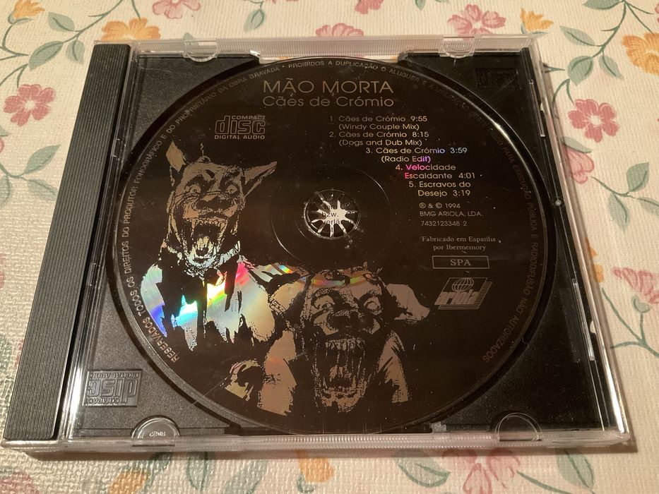 Mão Morta - CÃES DE CRÓMIO - CD