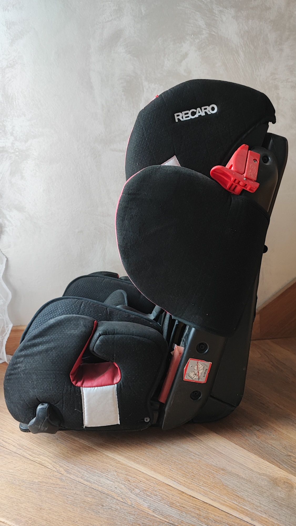 Fotelik samochodowy RECARO